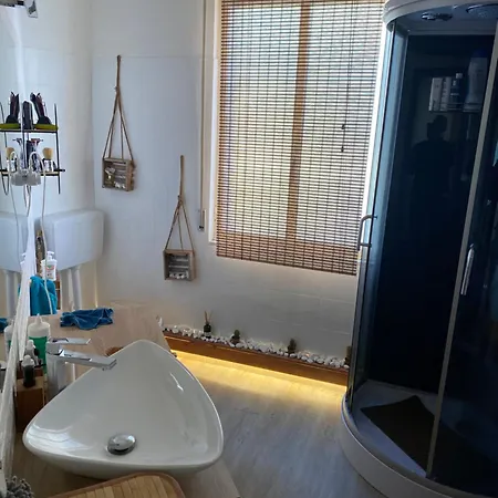 Titanic Apartment Elmas